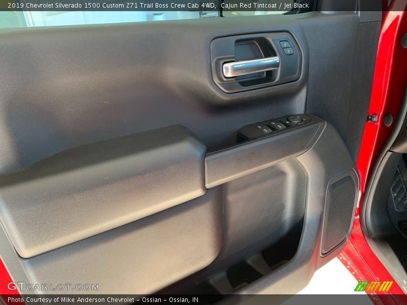 Cajun Red Tintcoat / Jet Black 2019 Chevrolet Silverado 1500 Custom Z71 Trail Boss Crew Cab 4WD