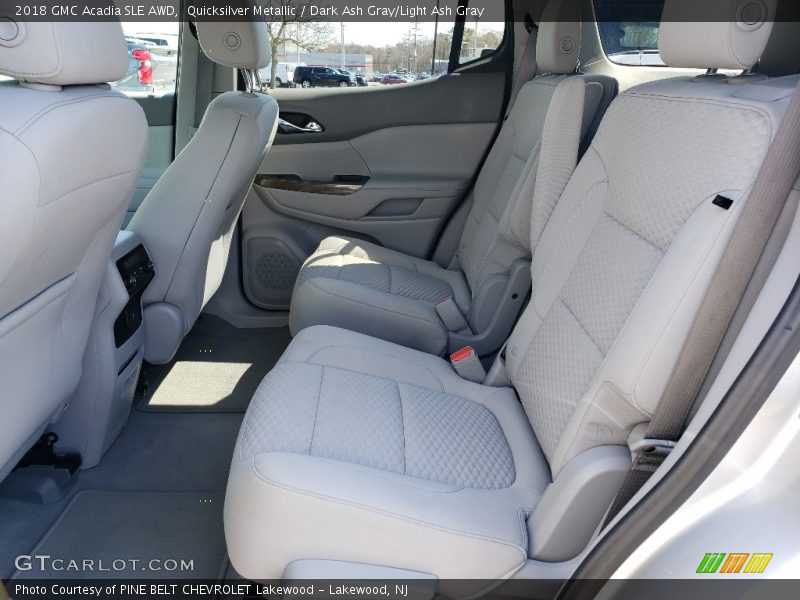 Quicksilver Metallic / Dark Ash Gray/Light Ash Gray 2018 GMC Acadia SLE AWD