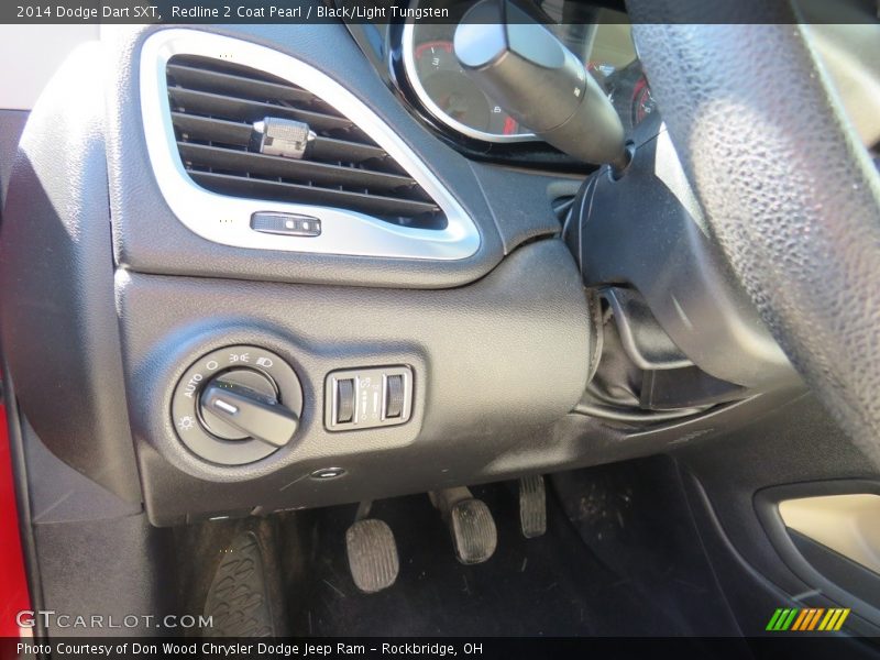 Redline 2 Coat Pearl / Black/Light Tungsten 2014 Dodge Dart SXT