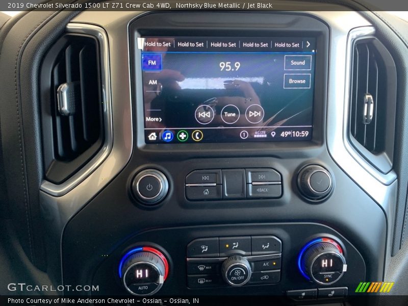 Northsky Blue Metallic / Jet Black 2019 Chevrolet Silverado 1500 LT Z71 Crew Cab 4WD