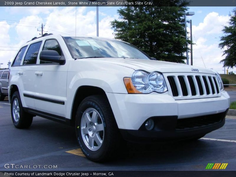 Stone White / Medium Slate Gray/Dark Slate Gray 2009 Jeep Grand Cherokee Laredo