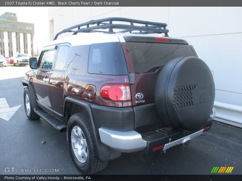 Black Cherry Pearl / Dark Charcoal 2007 Toyota FJ Cruiser 4WD
