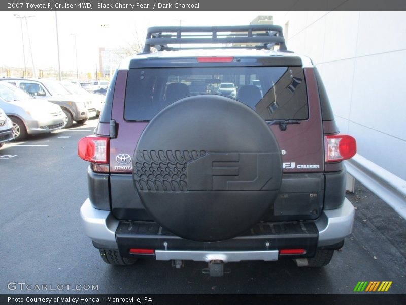Black Cherry Pearl / Dark Charcoal 2007 Toyota FJ Cruiser 4WD