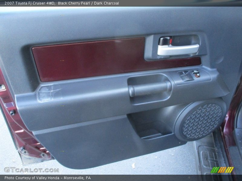 Black Cherry Pearl / Dark Charcoal 2007 Toyota FJ Cruiser 4WD