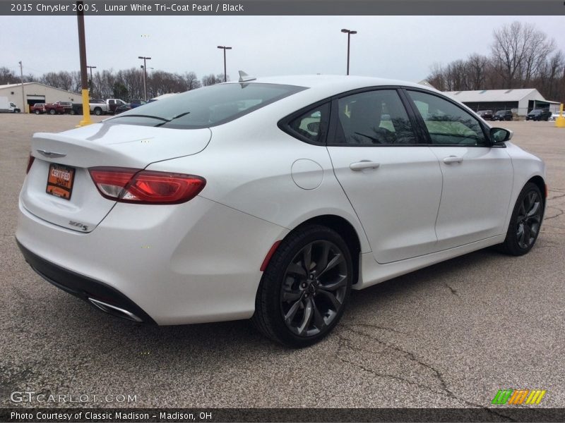 Lunar White Tri-Coat Pearl / Black 2015 Chrysler 200 S
