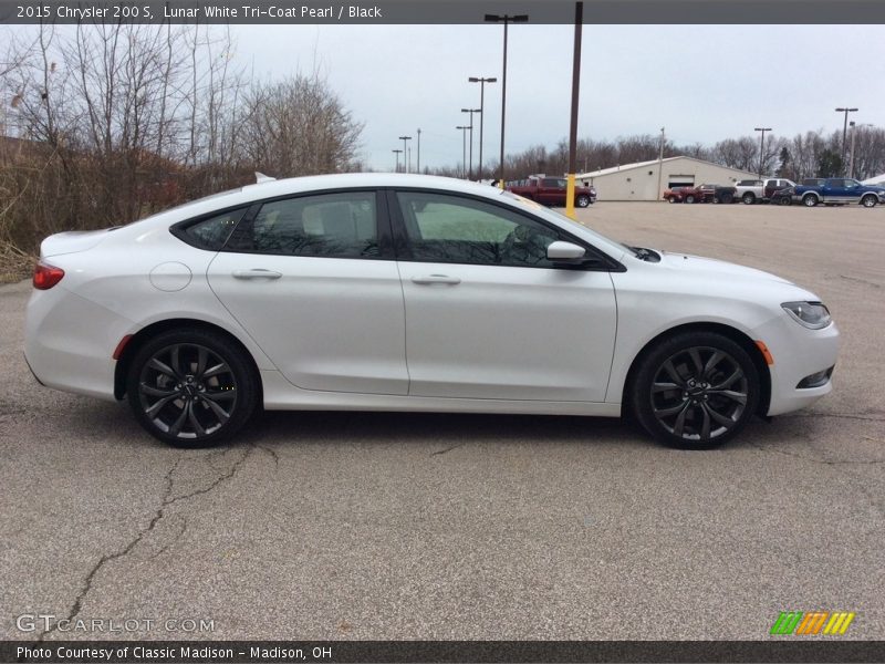 Lunar White Tri-Coat Pearl / Black 2015 Chrysler 200 S