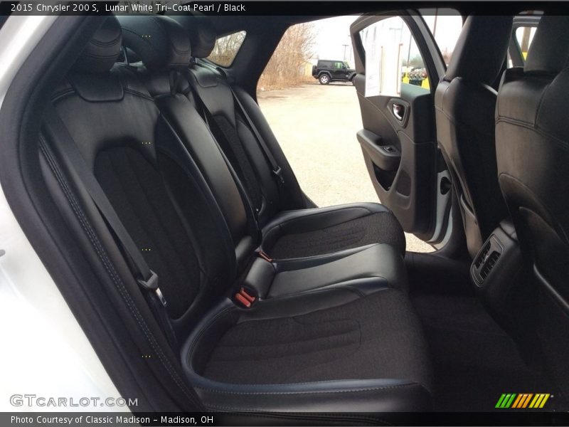 Lunar White Tri-Coat Pearl / Black 2015 Chrysler 200 S