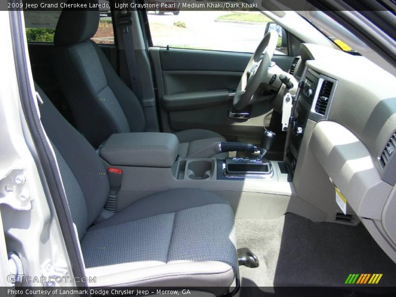 Light Graystone Pearl / Medium Khaki/Dark Khaki 2009 Jeep Grand Cherokee Laredo