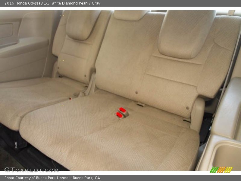 White Diamond Pearl / Gray 2016 Honda Odyssey LX