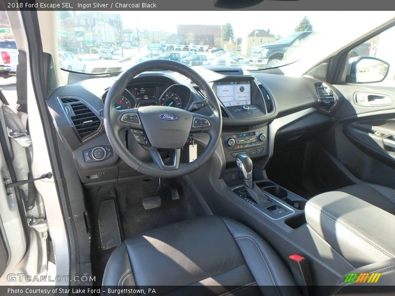 Ingot Silver / Charcoal Black 2018 Ford Escape SEL