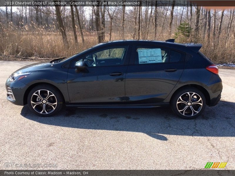 Graphite Metallic / Jet Black/­Galvanized 2019 Chevrolet Cruze LT Hatchback