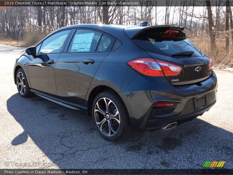 Graphite Metallic / Jet Black/­Galvanized 2019 Chevrolet Cruze LT Hatchback