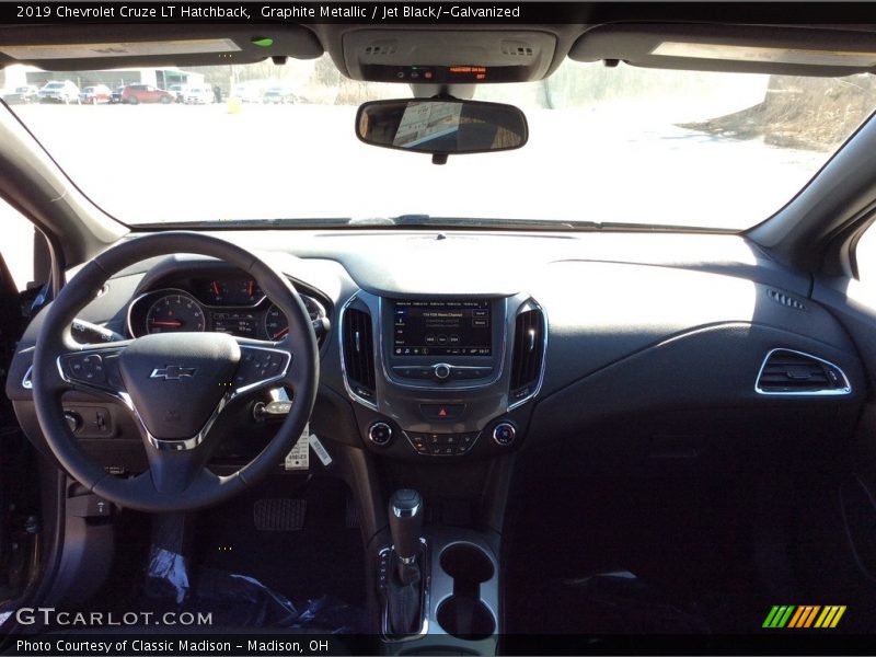 Graphite Metallic / Jet Black/­Galvanized 2019 Chevrolet Cruze LT Hatchback
