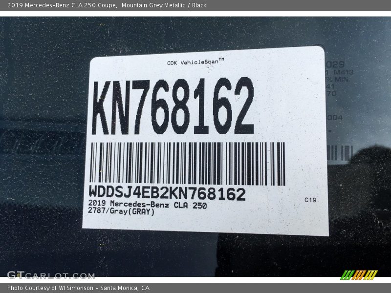 Mountain Grey Metallic / Black 2019 Mercedes-Benz CLA 250 Coupe