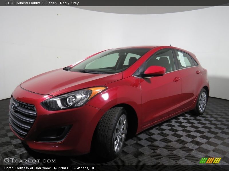 Red / Gray 2014 Hyundai Elantra SE Sedan