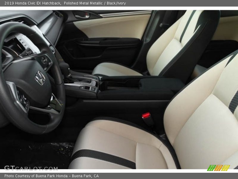 Polished Metal Metallic / Black/Ivory 2019 Honda Civic EX Hatchback