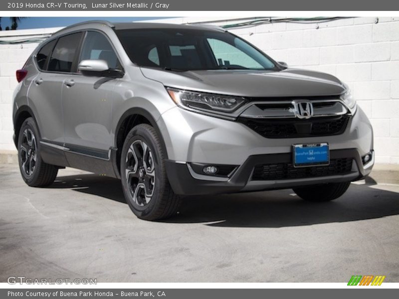Front 3/4 View of 2019 CR-V Touring