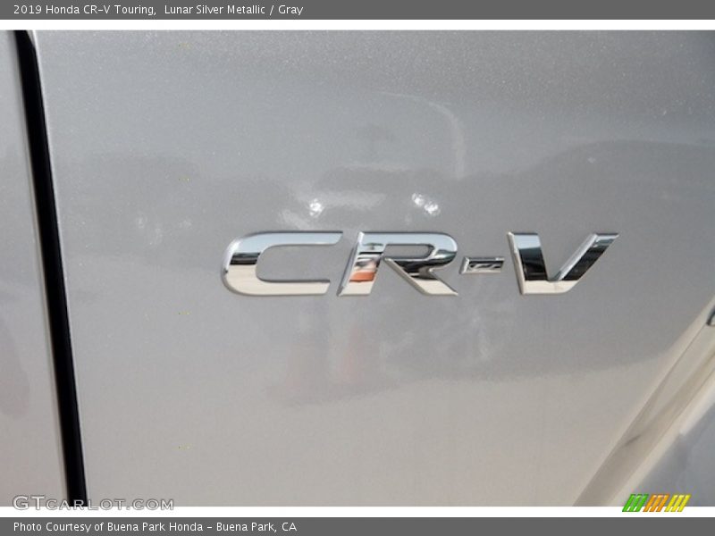  2019 CR-V Touring Logo