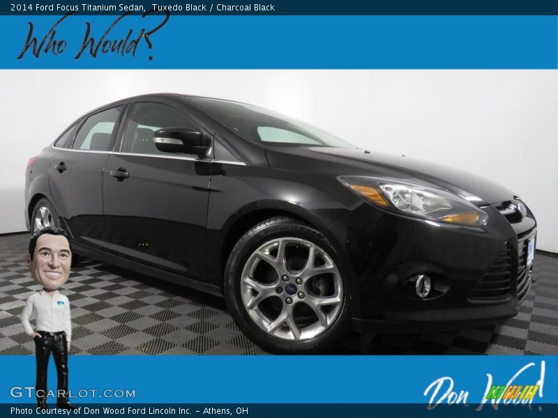 Tuxedo Black / Charcoal Black 2014 Ford Focus Titanium Sedan