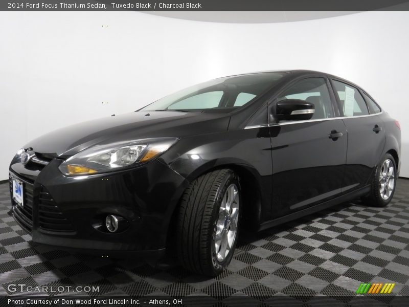 Tuxedo Black / Charcoal Black 2014 Ford Focus Titanium Sedan
