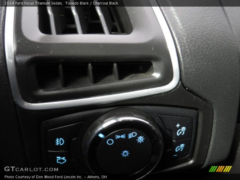 Tuxedo Black / Charcoal Black 2014 Ford Focus Titanium Sedan