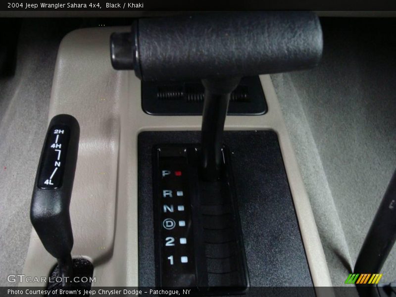 Black / Khaki 2004 Jeep Wrangler Sahara 4x4