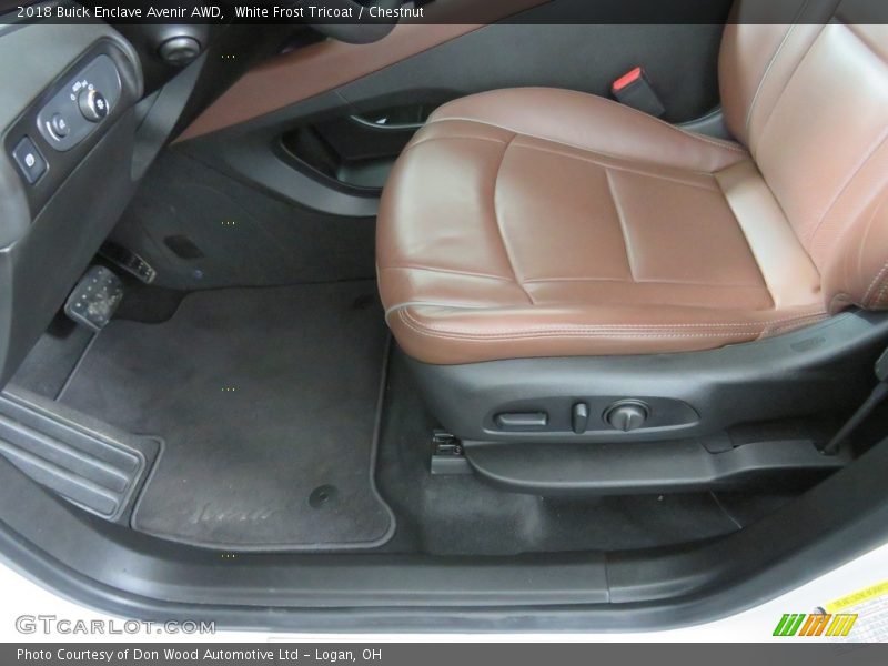 White Frost Tricoat / Chestnut 2018 Buick Enclave Avenir AWD