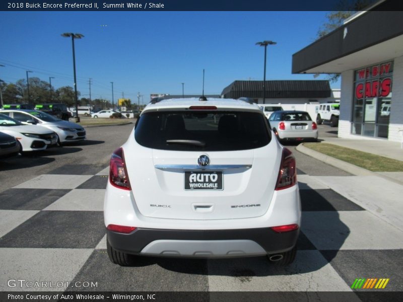 Summit White / Shale 2018 Buick Encore Preferred II