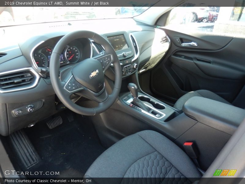 Summit White / Jet Black 2019 Chevrolet Equinox LT AWD