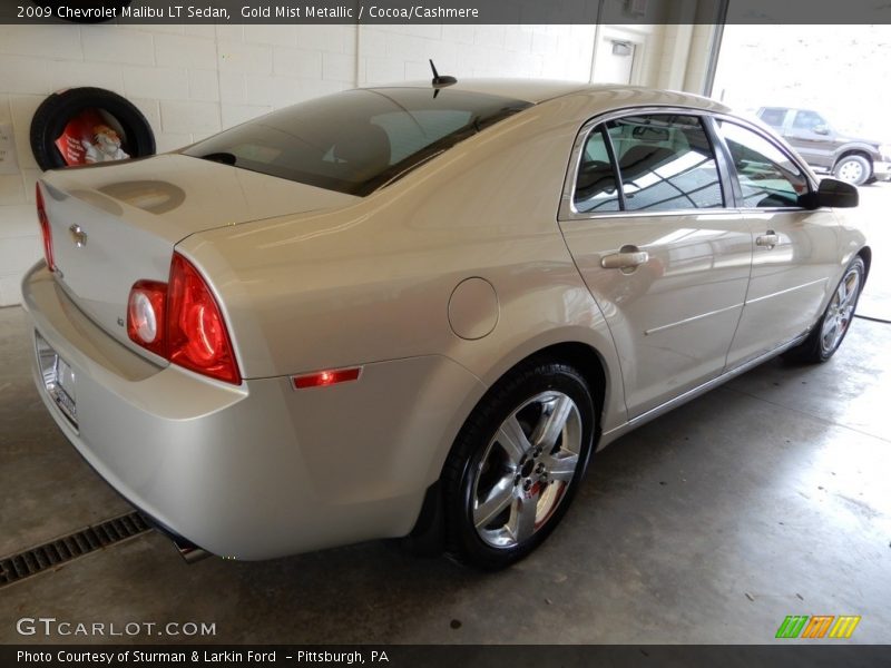 Gold Mist Metallic / Cocoa/Cashmere 2009 Chevrolet Malibu LT Sedan