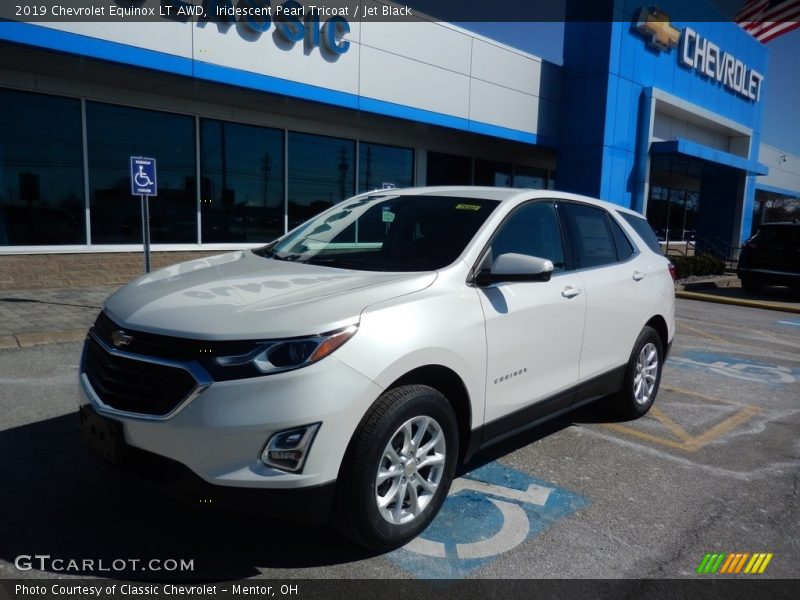 Iridescent Pearl Tricoat / Jet Black 2019 Chevrolet Equinox LT AWD