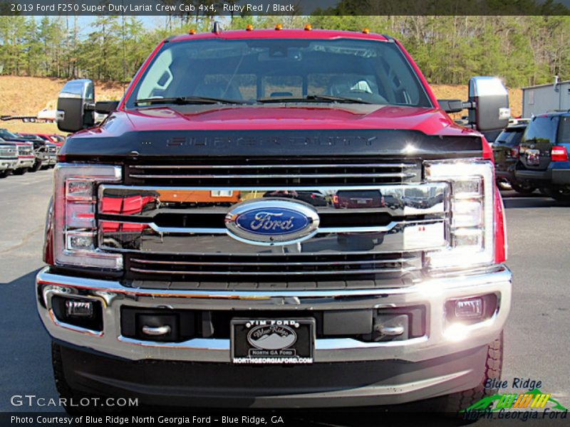 Ruby Red / Black 2019 Ford F250 Super Duty Lariat Crew Cab 4x4