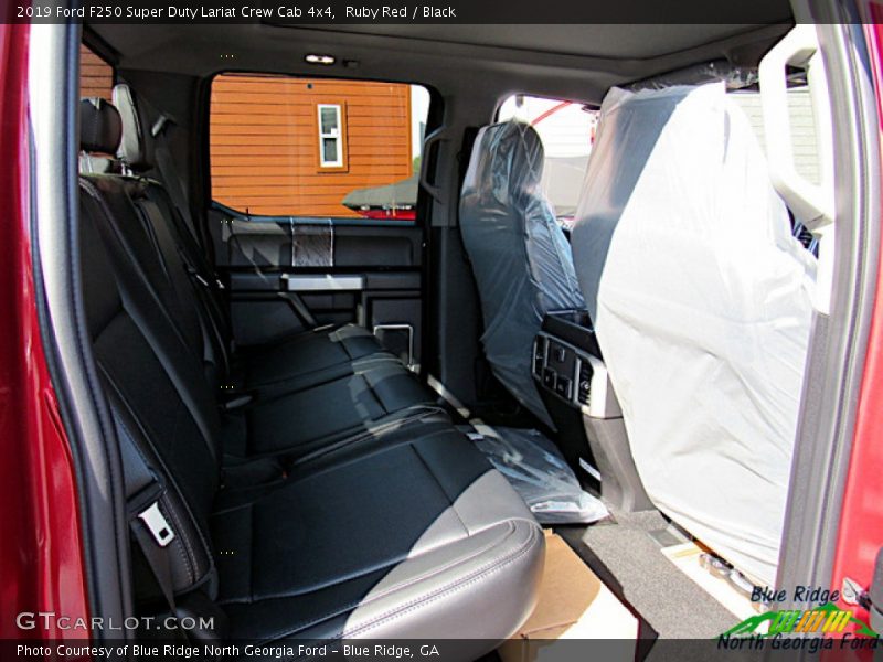 Ruby Red / Black 2019 Ford F250 Super Duty Lariat Crew Cab 4x4