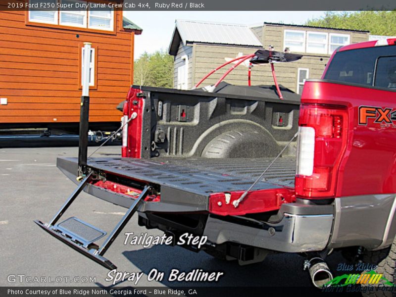 Ruby Red / Black 2019 Ford F250 Super Duty Lariat Crew Cab 4x4