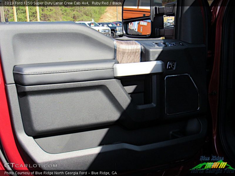 Ruby Red / Black 2019 Ford F250 Super Duty Lariat Crew Cab 4x4