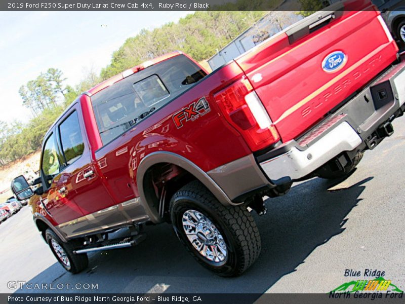 Ruby Red / Black 2019 Ford F250 Super Duty Lariat Crew Cab 4x4