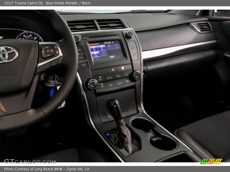 Blue Streak Metallic / Black 2017 Toyota Camry SE
