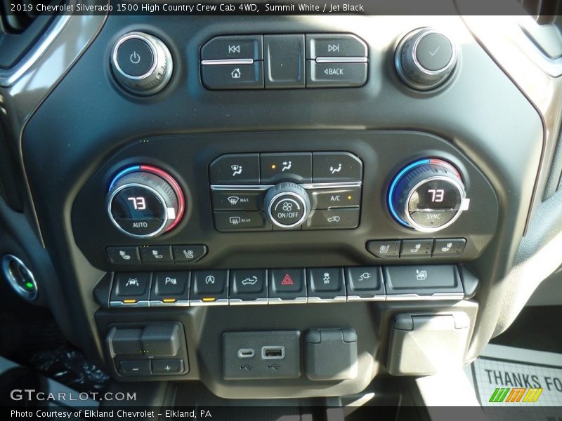 Controls of 2019 Silverado 1500 High Country Crew Cab 4WD