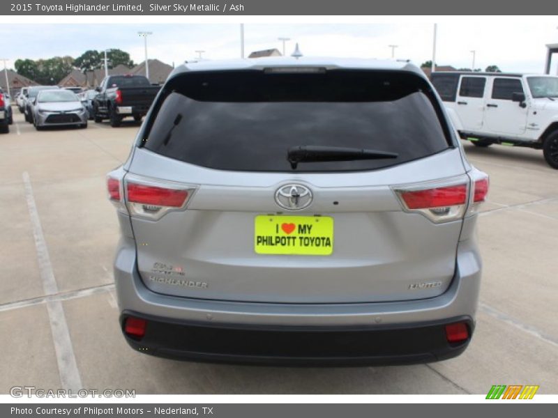 Silver Sky Metallic / Ash 2015 Toyota Highlander Limited