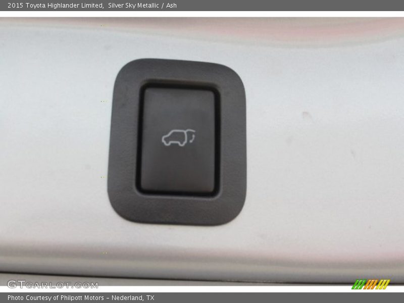 Silver Sky Metallic / Ash 2015 Toyota Highlander Limited
