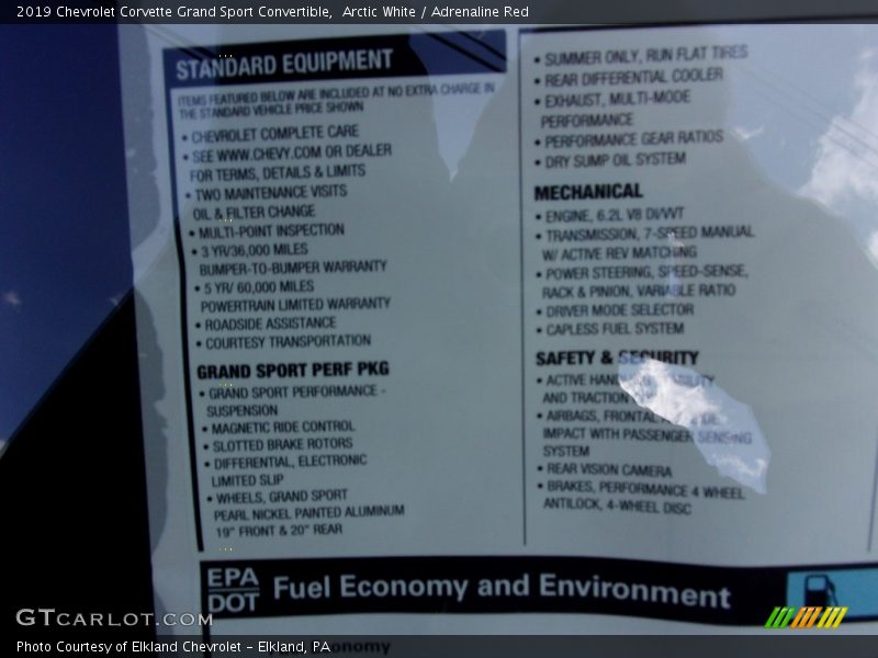Arctic White / Adrenaline Red 2019 Chevrolet Corvette Grand Sport Convertible