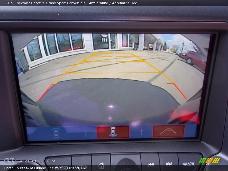 Arctic White / Adrenaline Red 2019 Chevrolet Corvette Grand Sport Convertible
