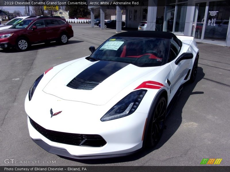 Arctic White / Adrenaline Red 2019 Chevrolet Corvette Grand Sport Convertible