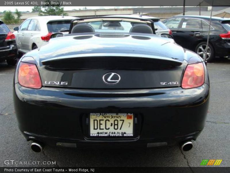 Black Onyx / Black 2005 Lexus SC 430