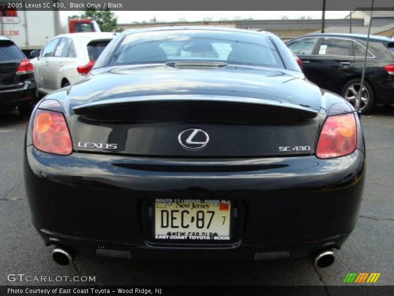 Black Onyx / Black 2005 Lexus SC 430
