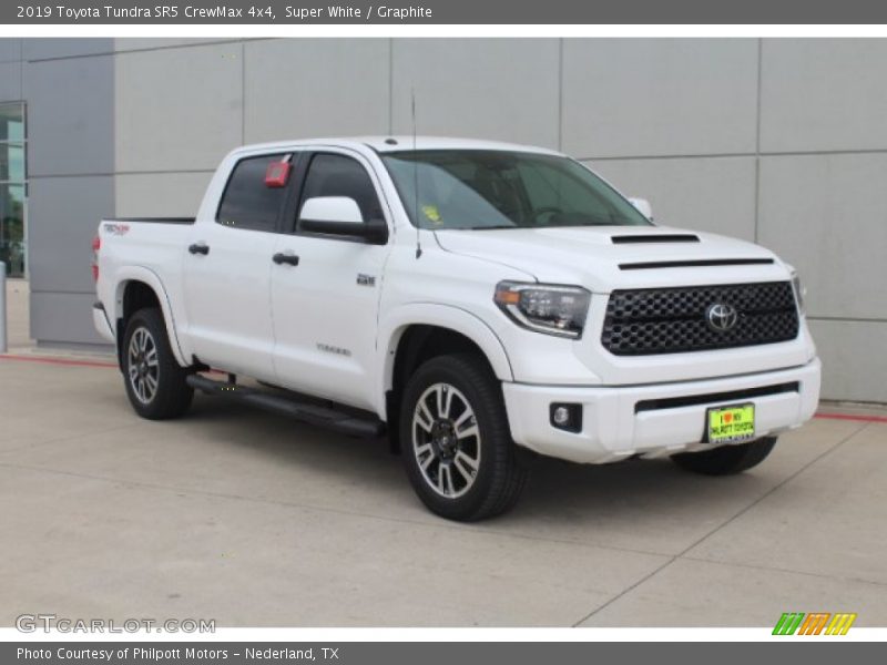 Super White / Graphite 2019 Toyota Tundra SR5 CrewMax 4x4