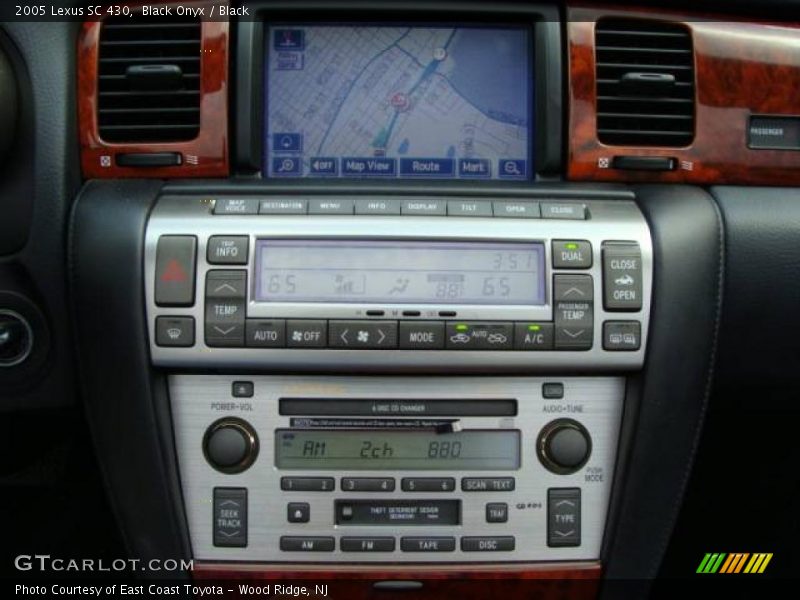 Black Onyx / Black 2005 Lexus SC 430