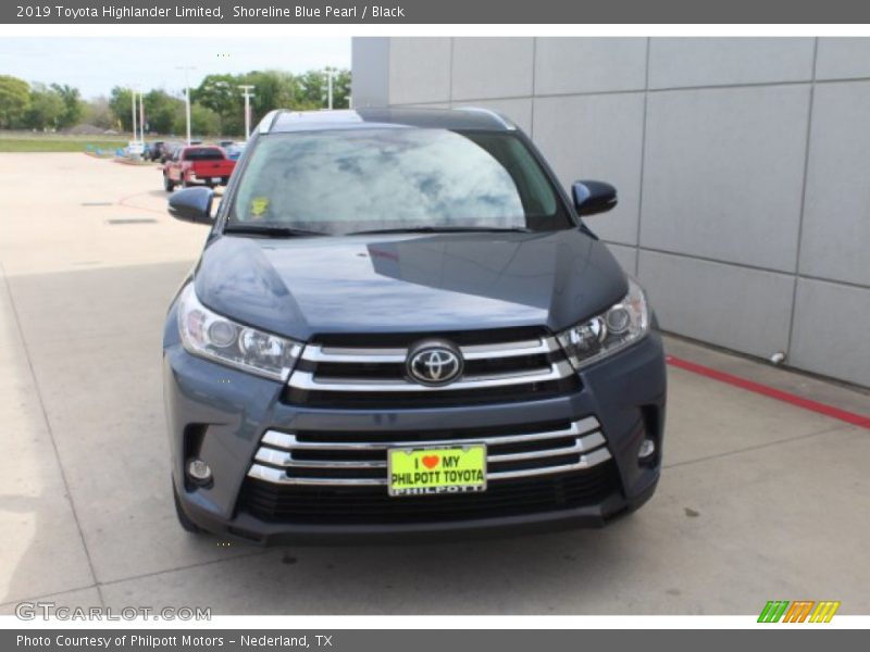 Shoreline Blue Pearl / Black 2019 Toyota Highlander Limited