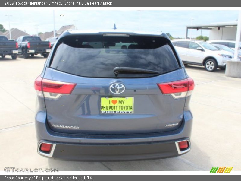 Shoreline Blue Pearl / Black 2019 Toyota Highlander Limited