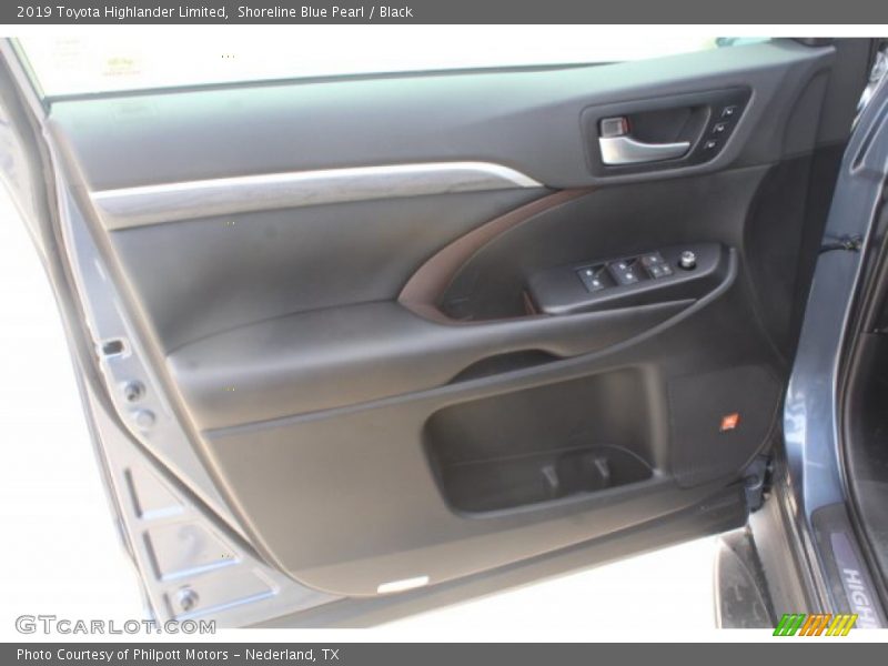 Shoreline Blue Pearl / Black 2019 Toyota Highlander Limited
